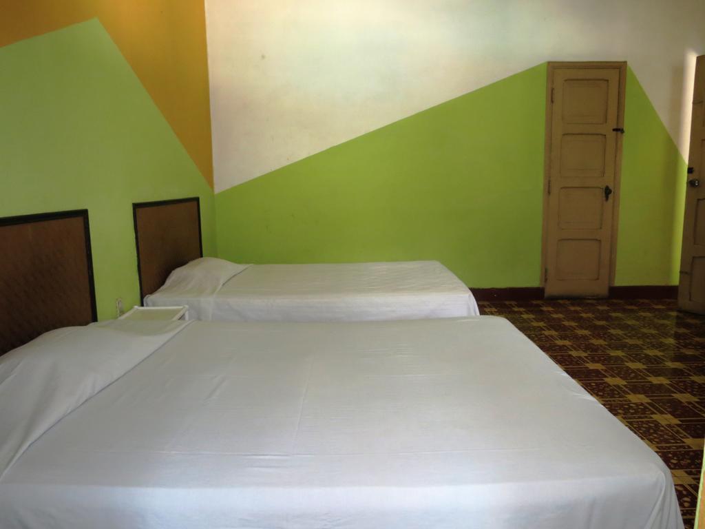 Tropicana 2*